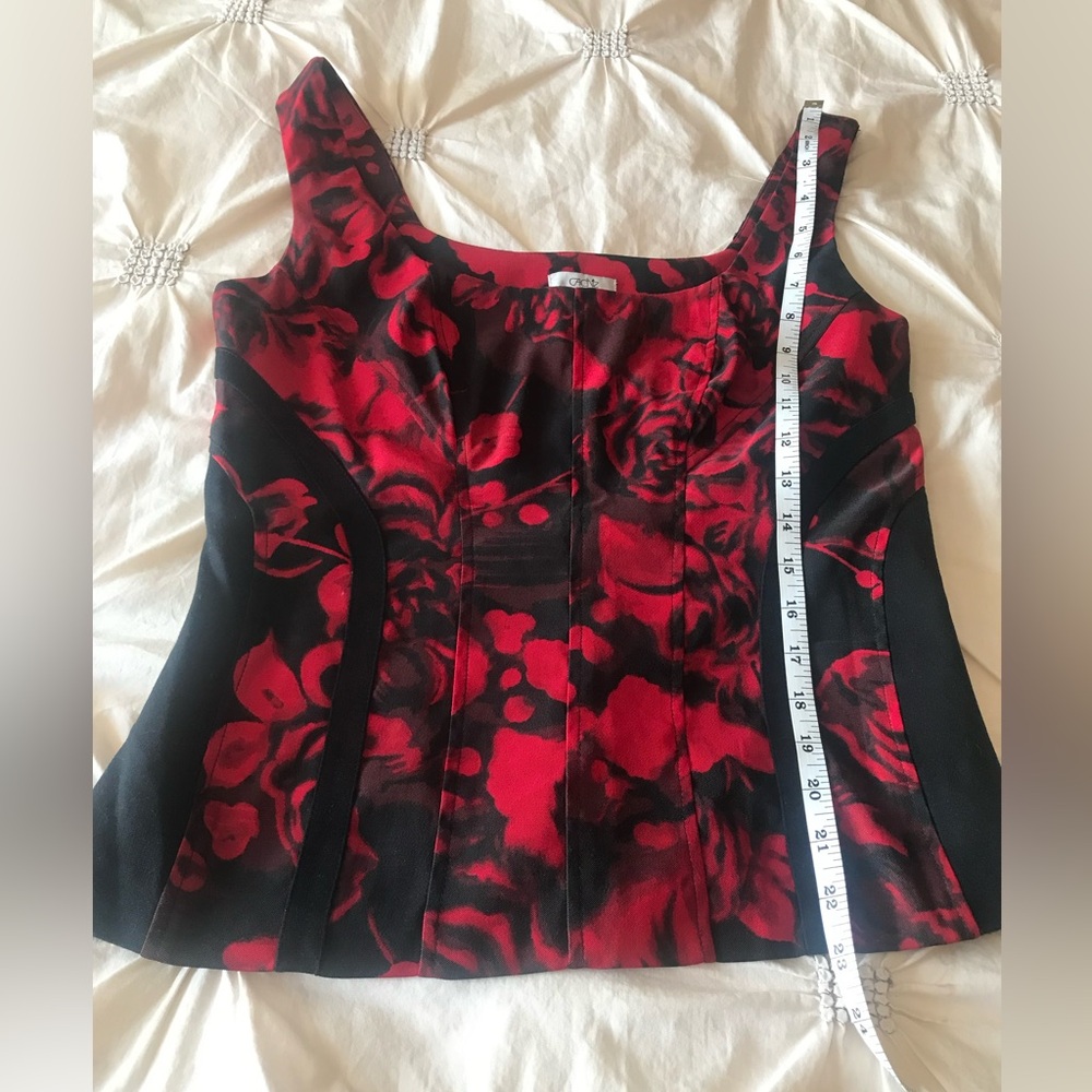 Cache Black And Rend Print Top In Great Condition… - image 7
